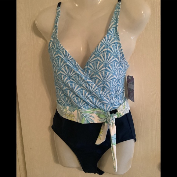 New Stella Parker swimsuit blue floral size SP NWT 70$ MSRP. Gorgeous suit - Picture 1 of 14